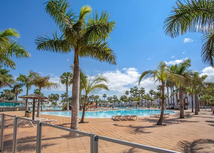 Oasis Duna-pistacho Dreams Pool