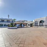 Oasis Duna-pistacho Dreams Pool Corralejo